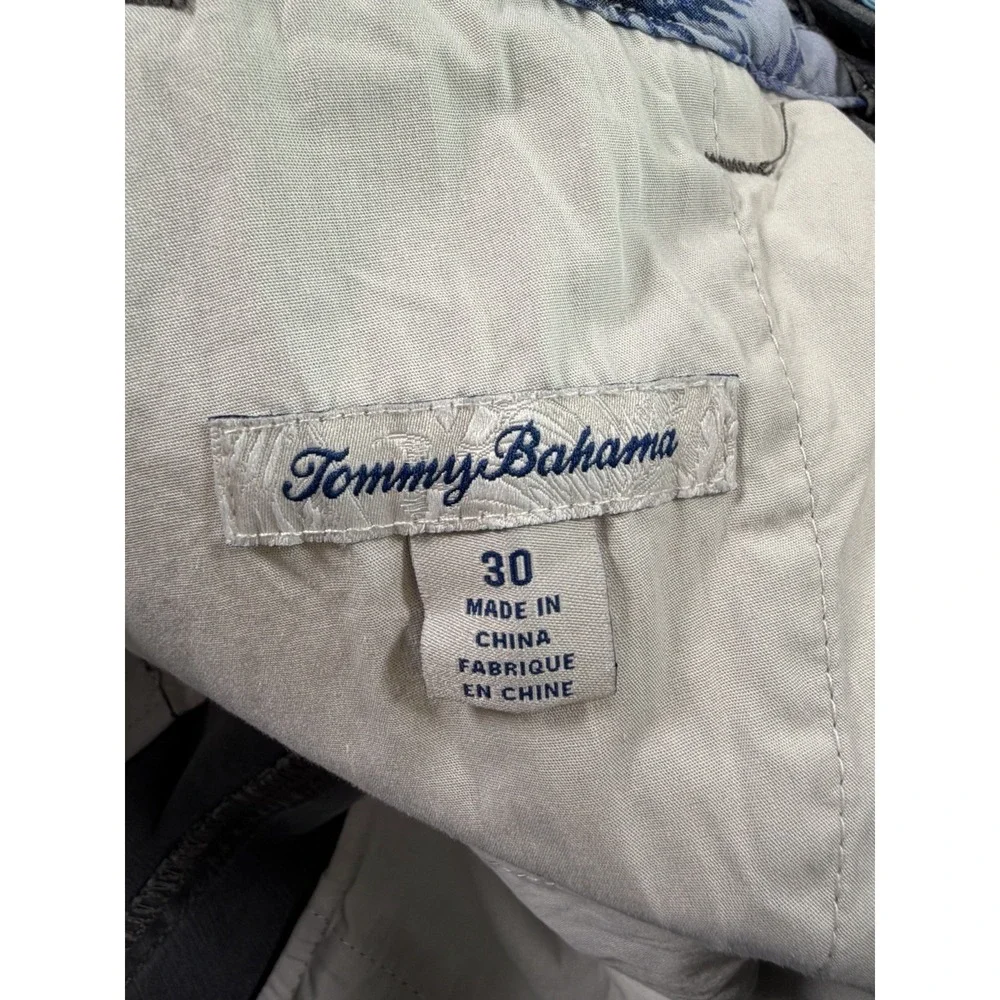 Tommy Bahama Men's Gray Chino Shorts Size 30
